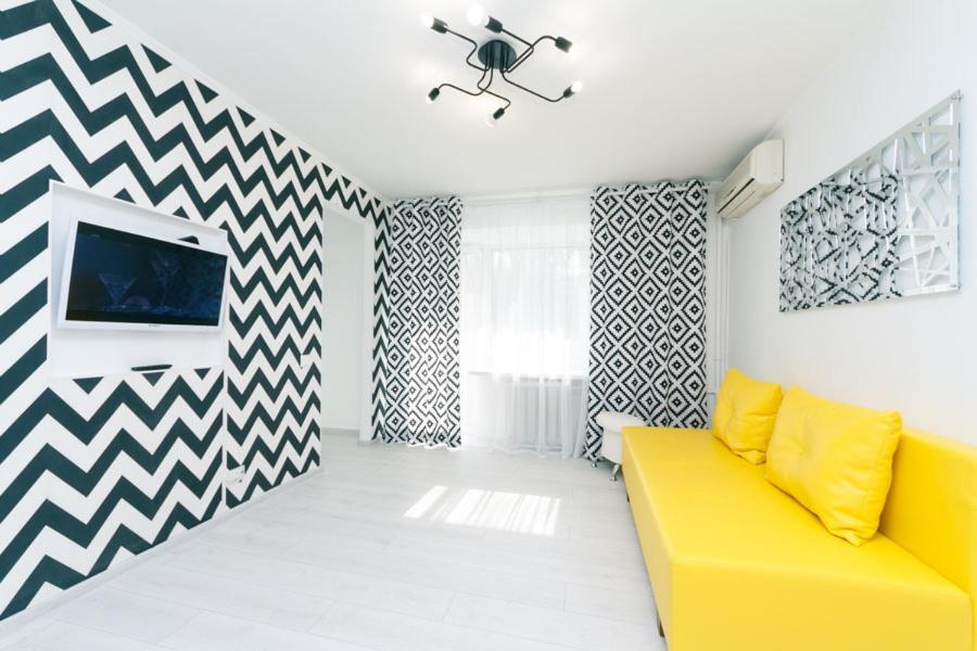 Flat 24 On Lesi Ukrainki 12 With 1 Bedroom Kiev Eksteriør bilde